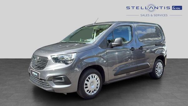 Vauxhall Combo 1.5 Turbo D 2300 Dynamic Panel Van 6Dr Manu White #10