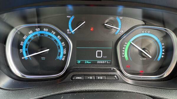 Citroen e-SpaceTourer Flair M Black #20