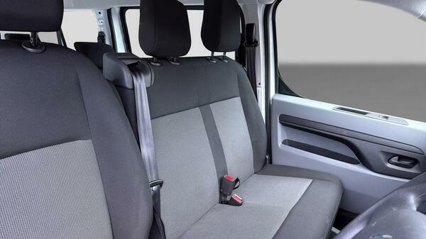 Citroen e-SpaceTourer Flair M Black #14