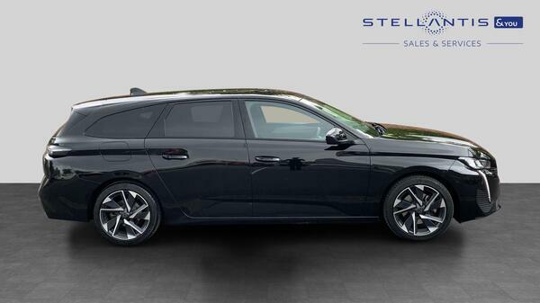 Peugeot 308 SW 1.5 Bluehdi Allure Premium Estate Eat E  #2