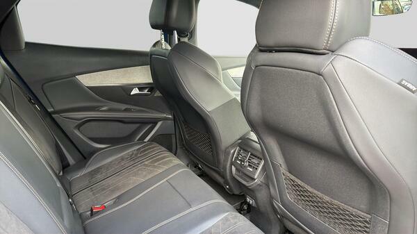Peugeot 3008 Allure Black #35