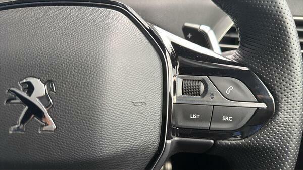 Peugeot 3008 Allure Black #20