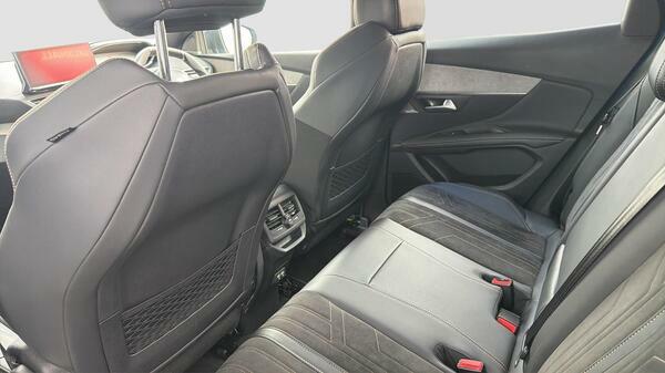 Peugeot 3008 Allure Black #38