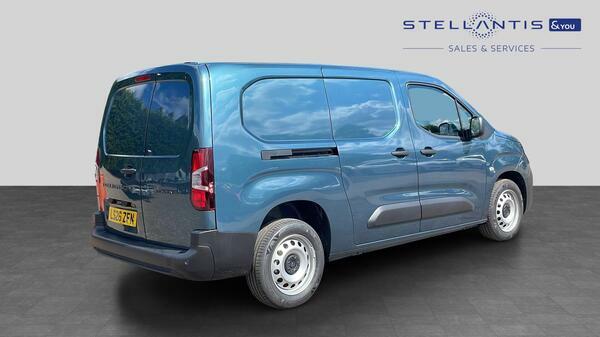 Peugeot Partner 1.5 Professional-plus Panel Van 6Dr  #3