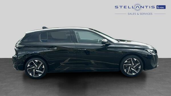 Peugeot 308 1.6 12.4Kwh Allure Premium Hatchback Pl #2