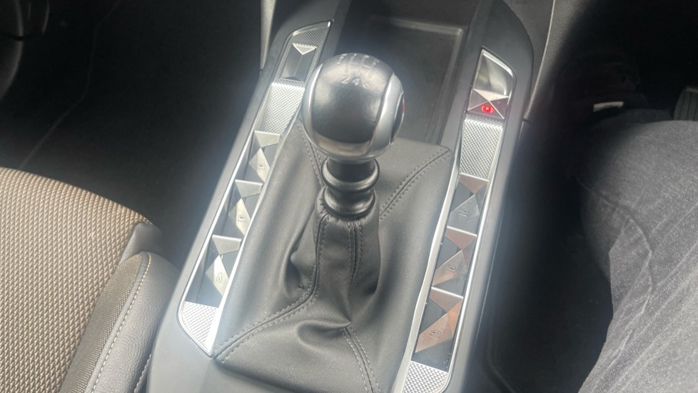 DS DS 3 Crossback Hatchback Grey #20