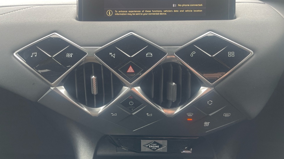 DS DS 3 Crossback Hatchback Grey #29