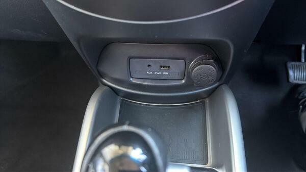 Kia Soul 1.6 Crdi 2 Silver #24