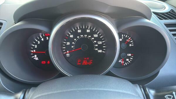 Kia Soul 1.6 Crdi 2 Silver #25