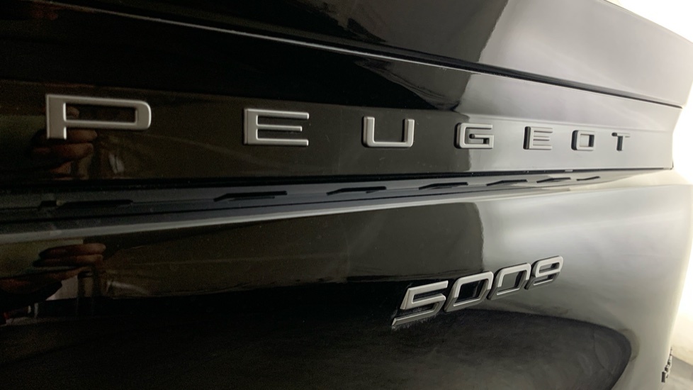 Peugeot 5008 Gt Black #63