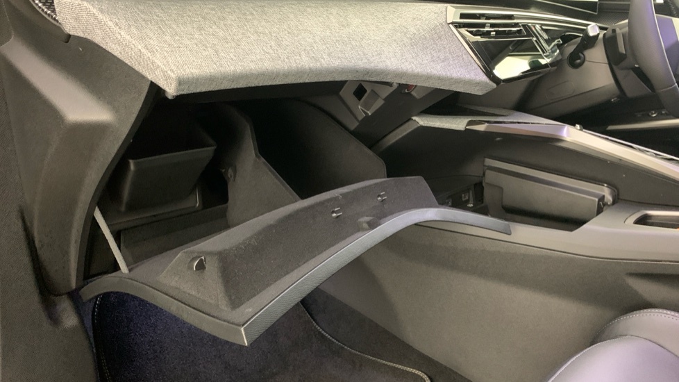 Peugeot 5008 Gt Black #43