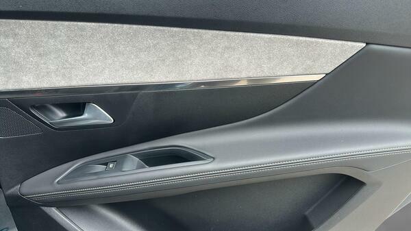 Peugeot 5008 1.2L Puretech 130 Ss 6-Speed Grey #35