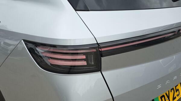 Vauxhall Grandland 73Kwh Gs Suv 213 Ps #5