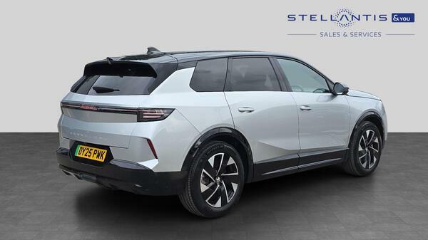 Vauxhall Grandland 73Kwh Gs Suv 213 Ps #3