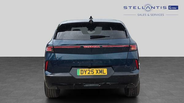 Vauxhall Grandland 73Kwh Ultimate Suv 213 Ps #4