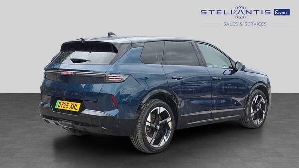 Vauxhall Grandland 73Kwh Ultimate Suv 213 Ps #3
