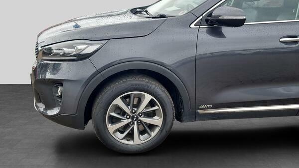 Kia Sorento 2.2L Kx-2 White #11