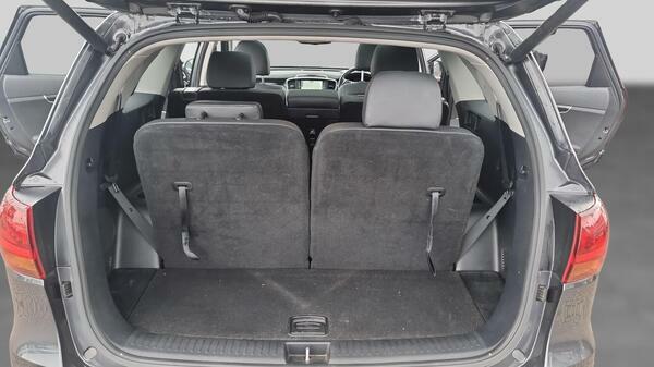 Kia Sorento 2.2L Kx-2 White #17