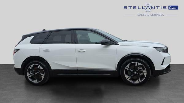 Vauxhall Grandland 73Kwh Gs Suv 213 Ps  #2