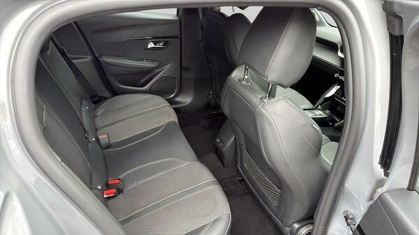 Peugeot 208 1.2 Puretech Active Blue #19