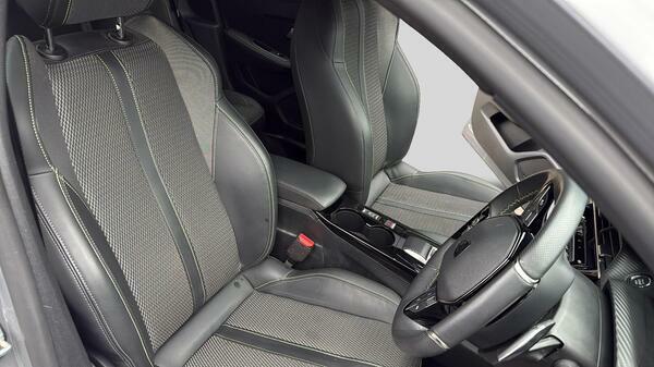Peugeot 208 1.2 Puretech Active Blue #16