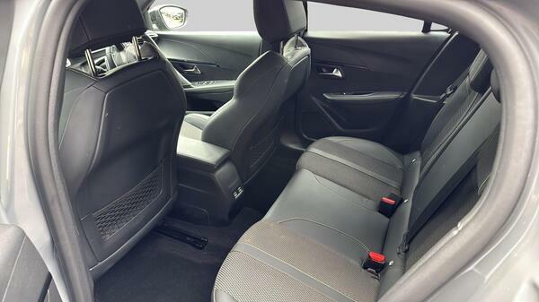 Peugeot 208 1.2 Puretech Active Blue #20
