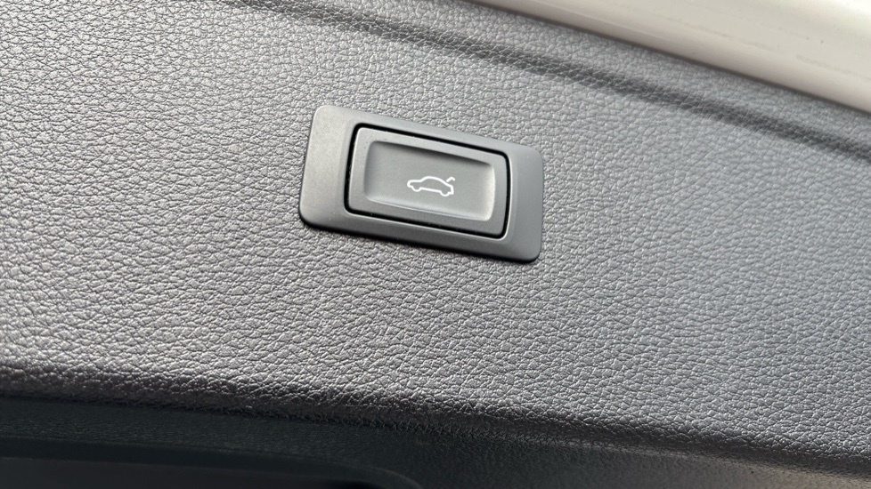 Audi Q5 2L Black Edition Grey #27