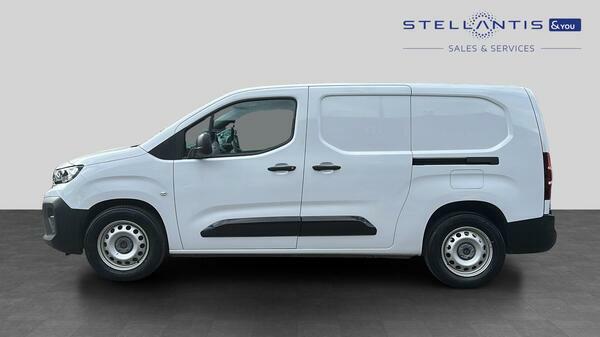 Peugeot E-Partner 750 52Kwh Professional Long Panel Van 6Dr  #5