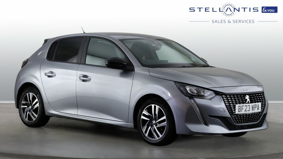 Peugeot 208 1.2 Puretech Active Premium Hatchback