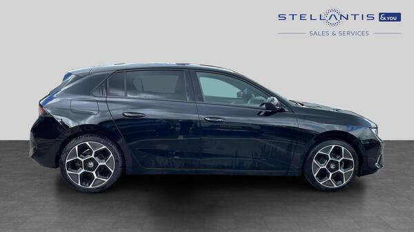 Vauxhall Astra 1.2 Turbo Ultimate Hatchback Euro BD25DVJ #2