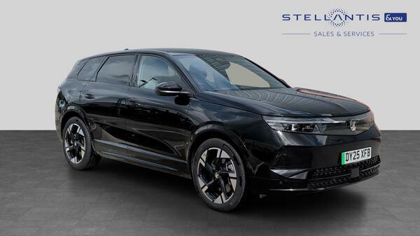 Vauxhall Grandland 73Kwh Ultimate Suv 213 Ps DY25XFB