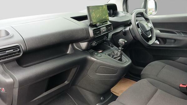Peugeot Partner Professional Plus Grey #16