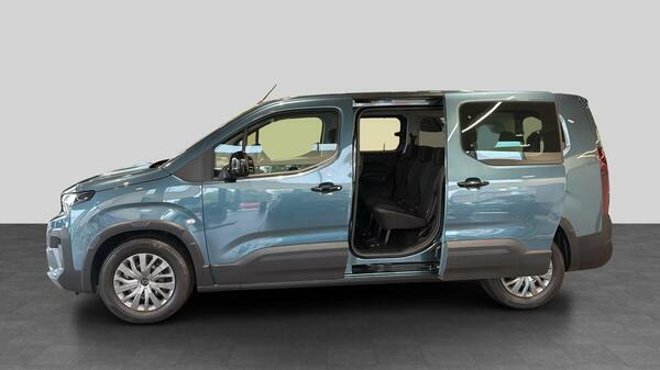 Peugeot e-Rifter Mpv Green #47