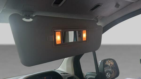 Peugeot e-Rifter Mpv Green #28
