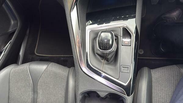 Peugeot 5008  Grey #23