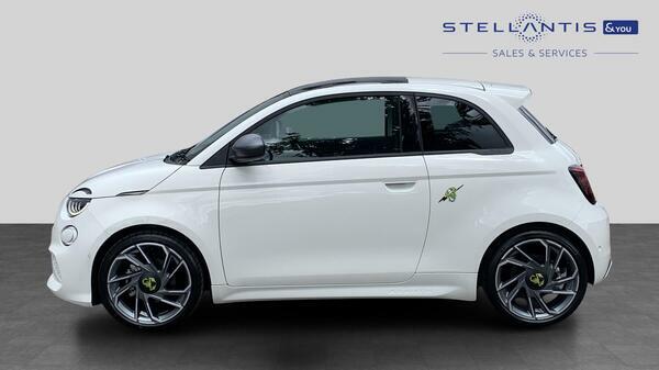 Abarth 500 114Kw Turismo 42.2Kwh Blue #7