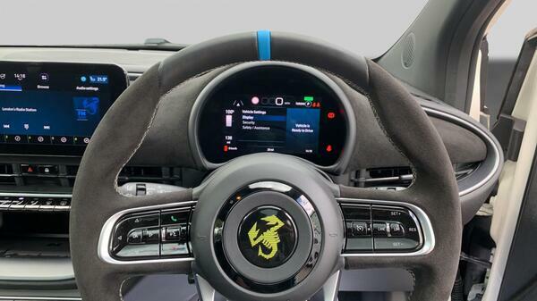 Abarth 500 114Kw Turismo 42.2Kwh Blue #19