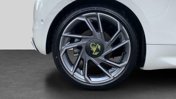 Abarth 500 114Kw Turismo 42.2Kwh Blue #12