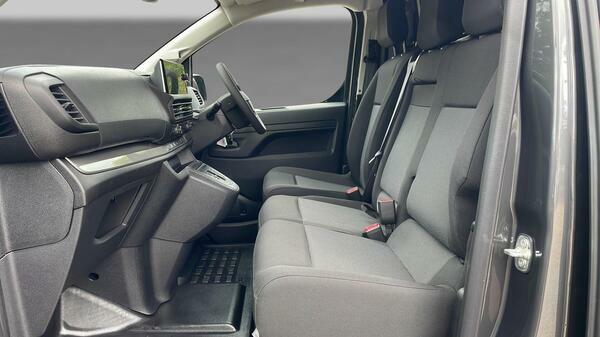 Citroen Dispatch M 1.5 Bluehdi Grey #43
