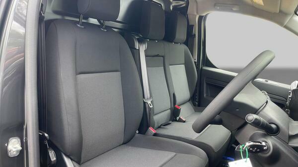 Citroen Dispatch M 1.5 Bluehdi Grey #15
