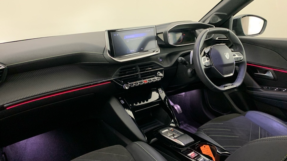 Peugeot 208 1.2 Gt Premium Hatchback Hybrid E-dsc6 #2