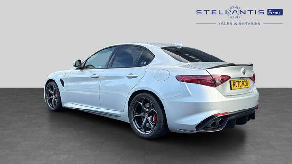 Alfa Romeo Giulia 2.9 V6 Bi-turbo Quadrifoglio Saloon Aut  #6