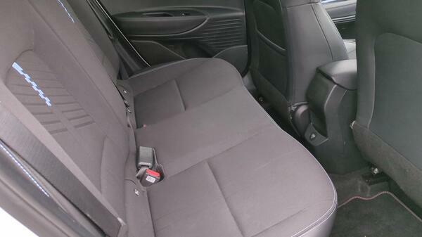 Hyundai I20 Hatchback White #34