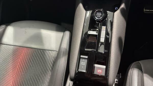 Alfa Romeo Junior 1.2 Turbo Ibrida Technology Pack Grey #24
