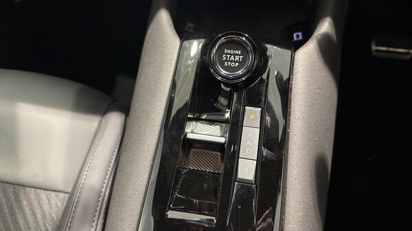 Alfa Romeo Junior 1.2 Turbo Ibrida Technology Pack Grey #26