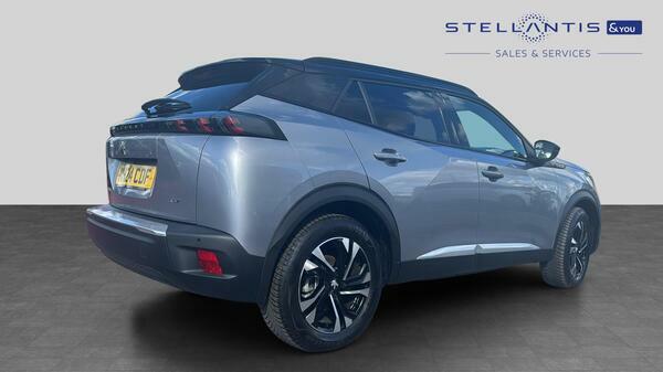 Peugeot e-2008 50Kwh Gt Suv 7Kw Charger 136 #3