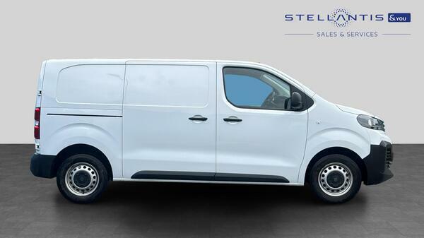 Peugeot Expert 2.0 Bluehdi Professional Standard Panel Van 6Dr Di #2