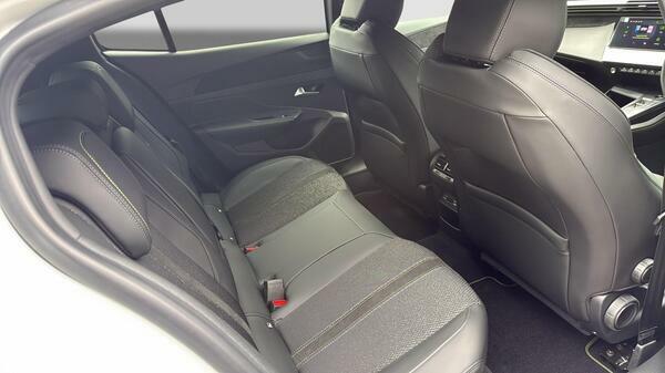 Peugeot 408 1.2 Hybrid 145 Gt Premium E-dsc6 Black #37