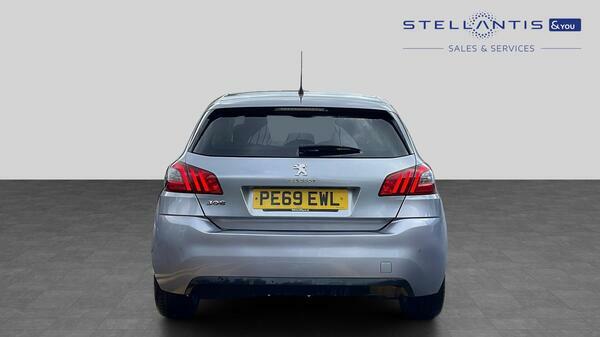 Peugeot 308 1.2 Puretech Gpf Allure Hatchback Manua  #3