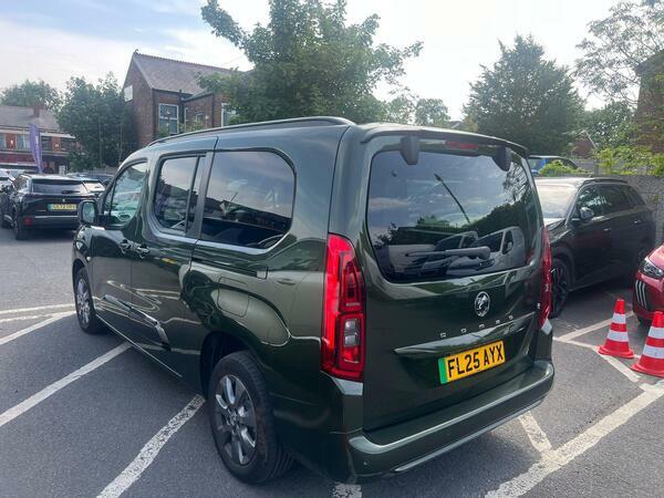 Vauxhall Combo-e Life 52Kwh Ultimate XL Mpv 7.4Kw Cha 